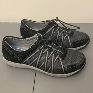 Dansko Women's Honor Comfort Shoes - Size 40W